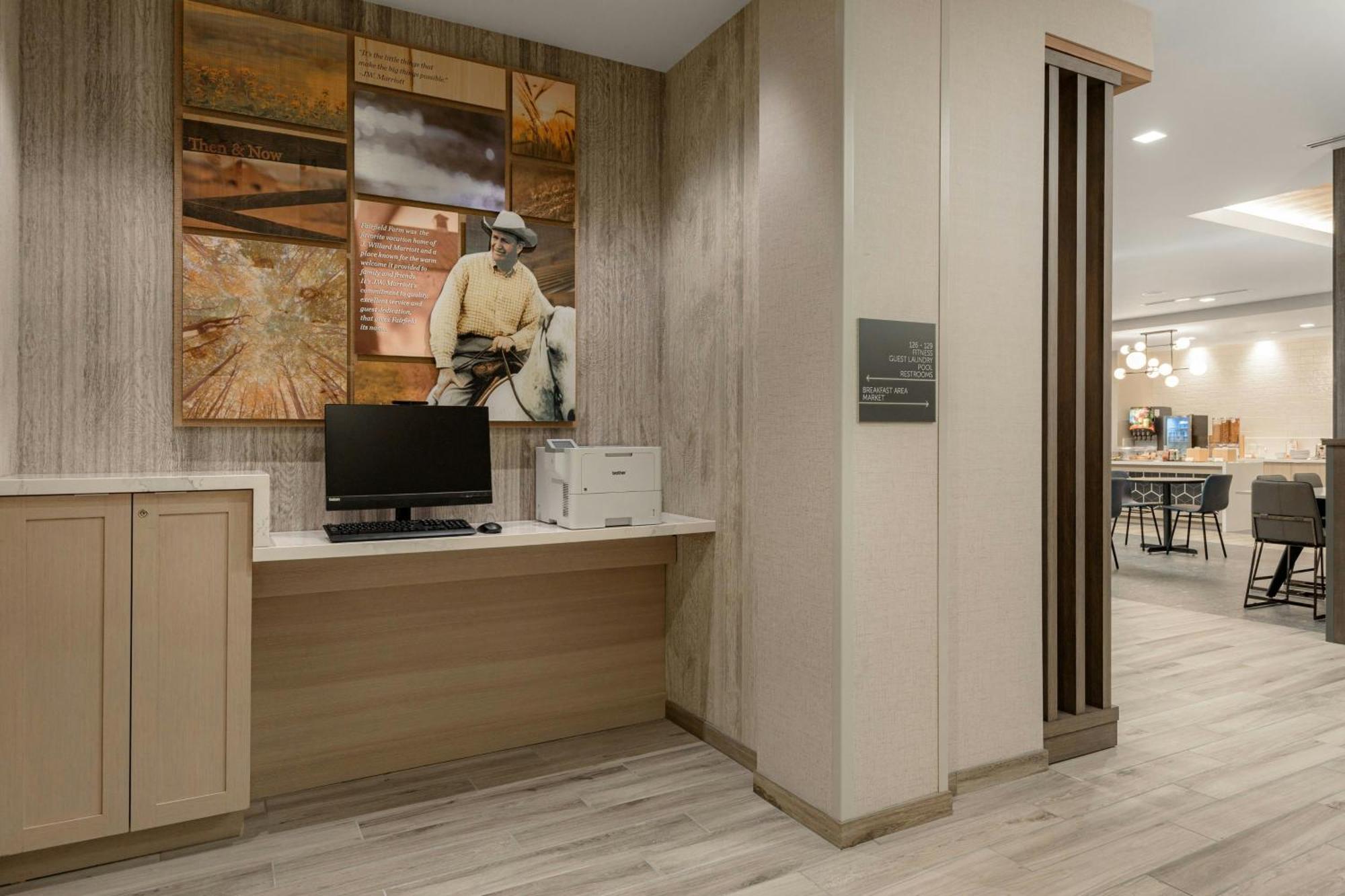 Fairfield By Marriott Inn & Suites Cincinnati Oakley Екстериор снимка